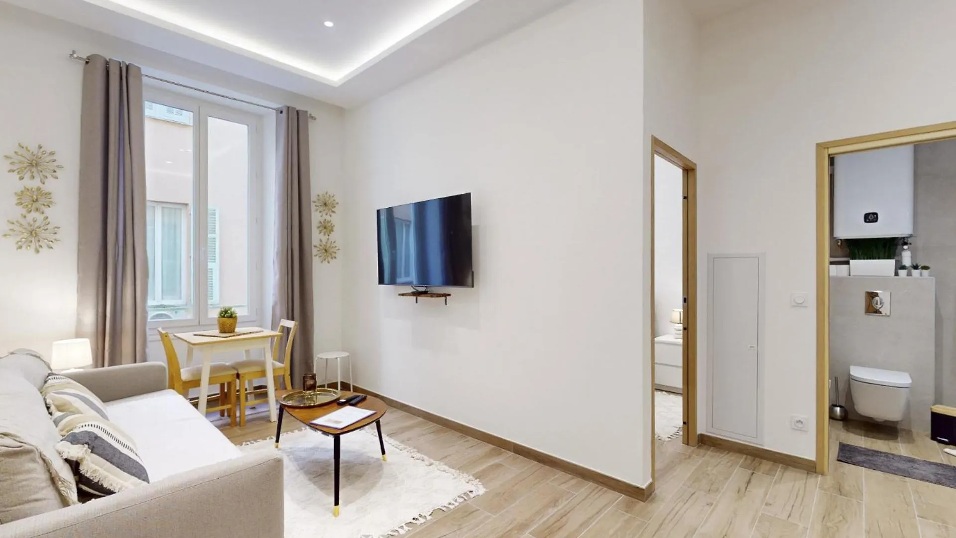 Suite Gold Fshh Nice